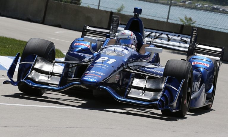 06-04-Newgarden-On-Course-DET