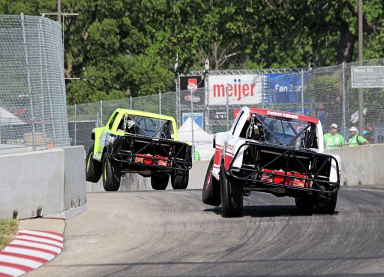 stadiumsupertrucks_detroit