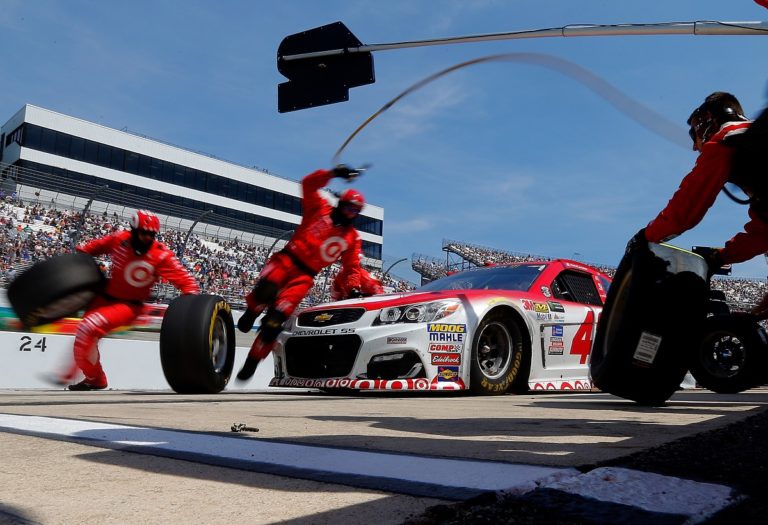 Monster Energy NASCAR Cup Series AAA 400 Drive for Autism