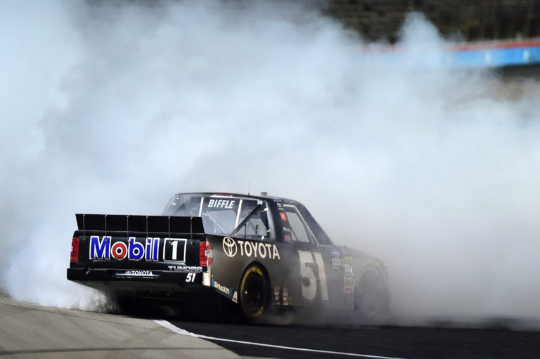 NASCAR Gander Outdoors Truck Series SpeedyCash.com 400