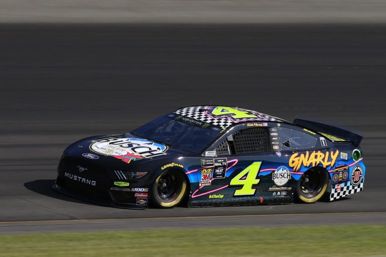 Monster Energy NASCAR Cup Series Gander RV 400 - Qualifying