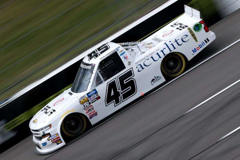 NASCAR Gander Outdoor Truck Series Gander RV 150 - Practice