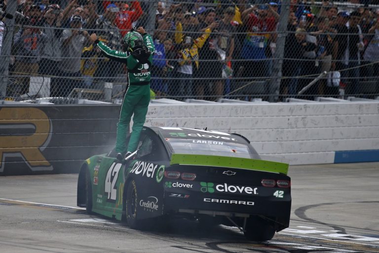 Monster Energy NASCAR Cup Series Drydene 400