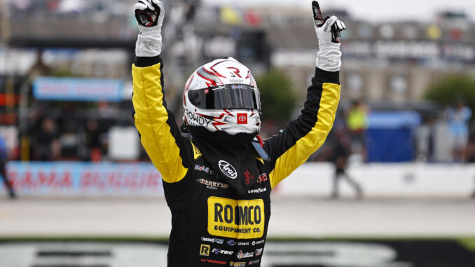 NASCAR Camping World Truck Series SpeedyCash.com 220