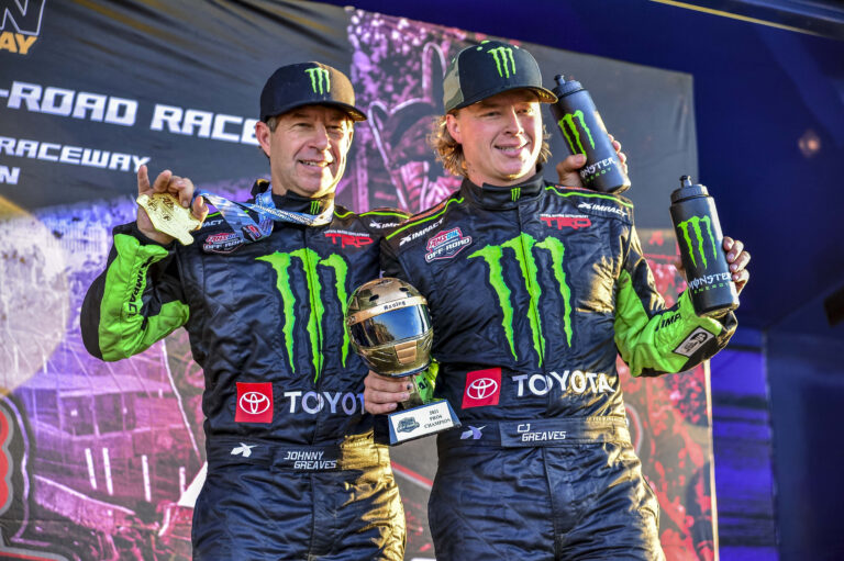 Monster Energy Athletes Complete Clean Sweep of 2021 Pro 4 Season at Crandon