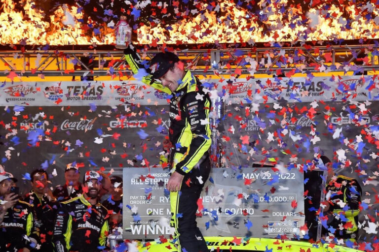 BLANEY NETS NASCAR ALL-STAR RACE AND $1 MILLION PRIZE IN OVERTIME