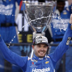 Kyle Larson takes Cup title as Ryan Blaney wins shocker in Sonoran Desert
