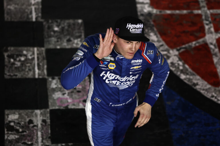 NASCAR O'Reilly Auto Parts Series Blue Cross NC 300